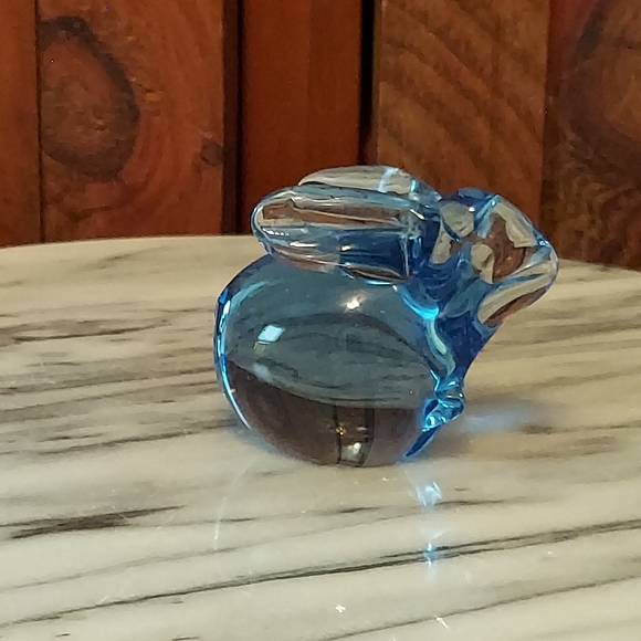 Blue Glass Bunny - Picture 8 of 12